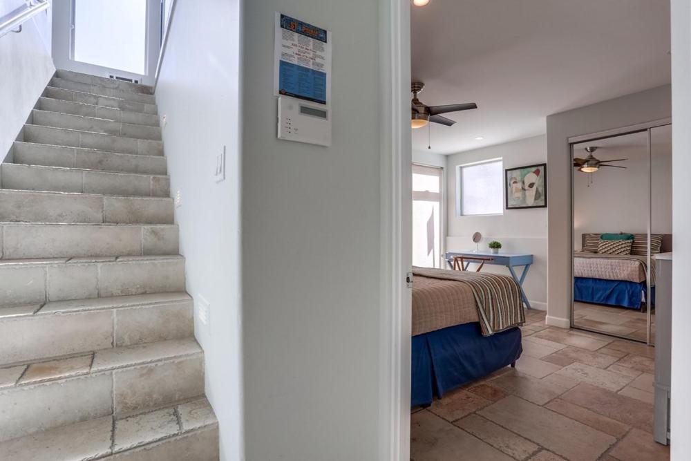 Ocean Breeze 2 Holiday home *